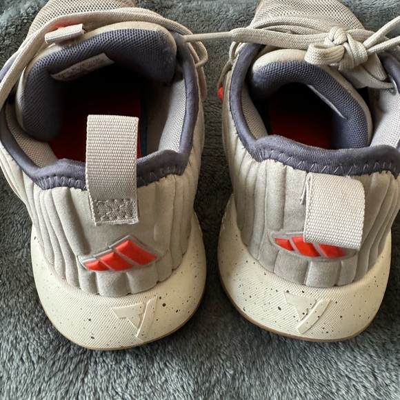 adidas Trae Unlimited "Wonder Beige/Grey Five/Wonder White" basketball shoes - Picture 12 of 16